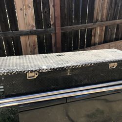 Chevy tool box