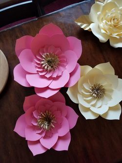 Paper flowers