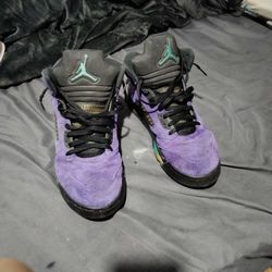 Jordan Retro 5 Grape Size 12