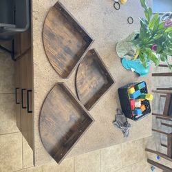 Wood corner shelves