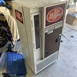 Vintage Dr. Pepper Bottle Machine 