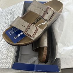 Birkenstock, Arizona model, graceful taupe, size US 8