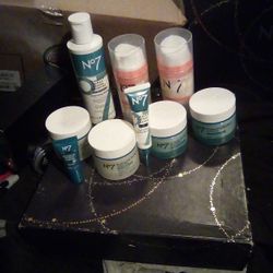 No 7 Whole Set Of Facial Cream Brand New