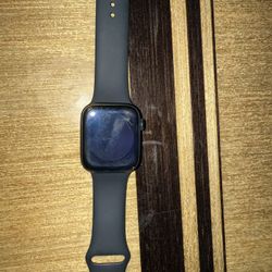 Apple Watch SE (2nd Gen)