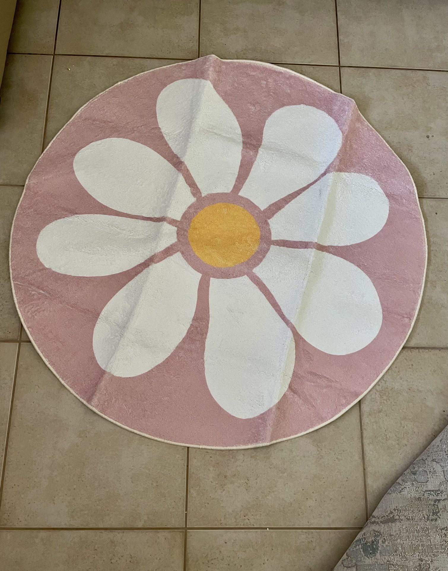 40 Inch Round Rug for Sale in Gilbert, AZ - OfferUp