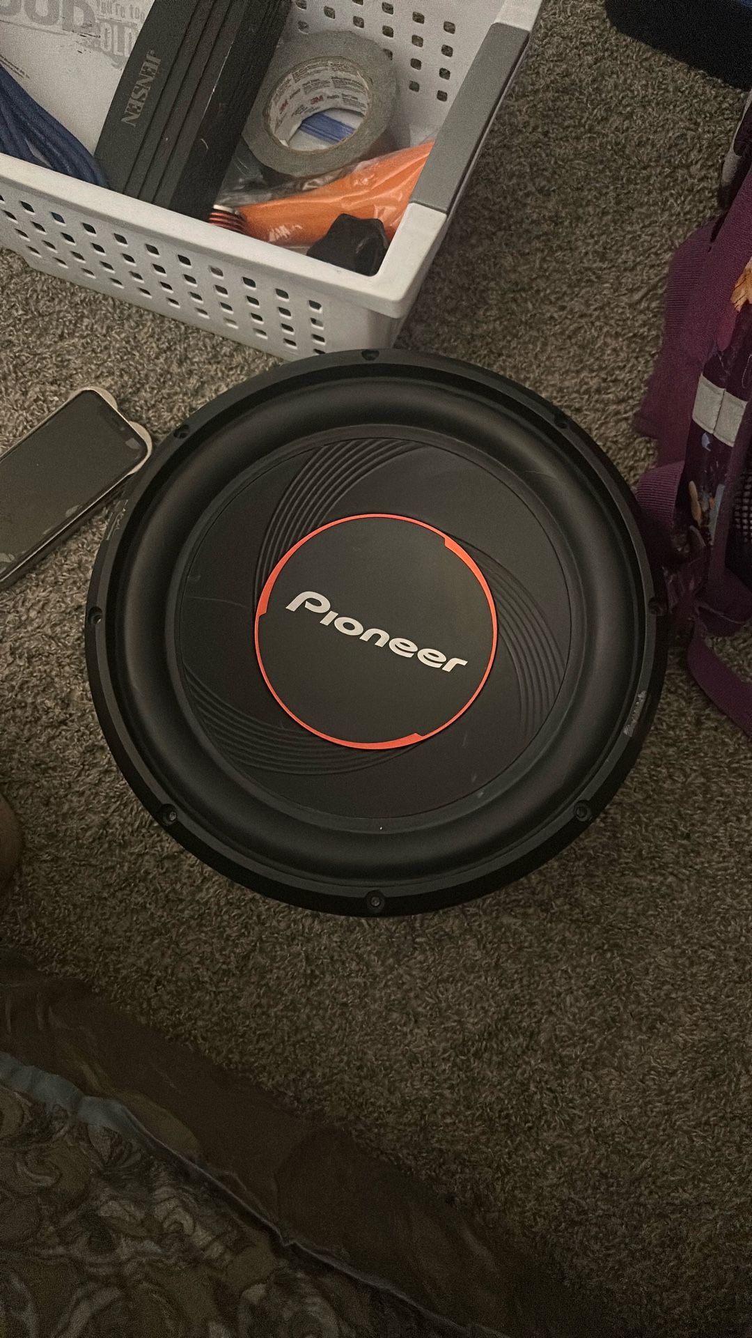 Pioneer Speaker