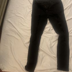 Womens Size 31  Levi 711 SkinnyJeans 