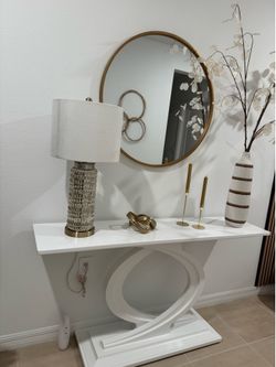 Consola  de pasillo color blanca madera hermosa nueva