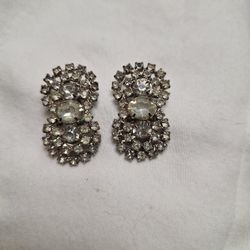Vintage Clear Rhinestone Earrings