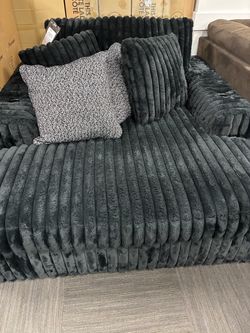 Oversized chair