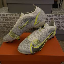 Nike Mercurial Vapor 14 Elite Size 9.5