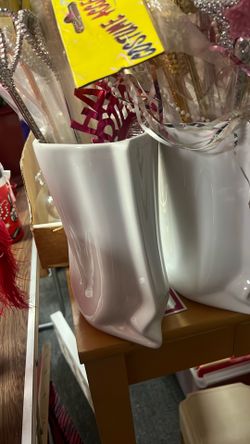 Ceramic vase