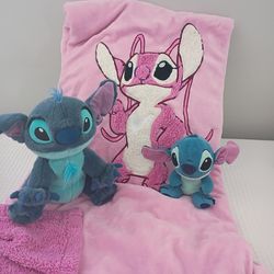 Throw blanket and plush toys