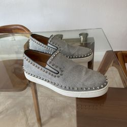 CHRISTIAN LOUBOUTIN 