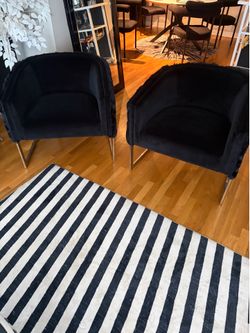 Set of 2 Accent Chairs