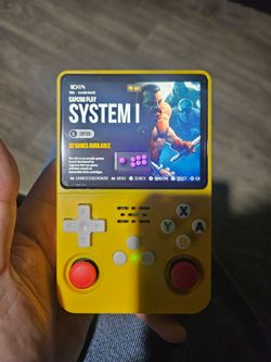 Handheld game console