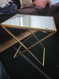 Mirror table