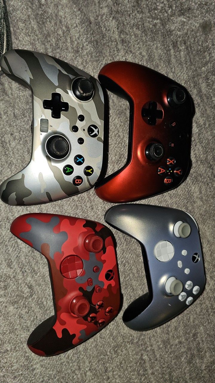 Xbox Controllers