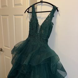 Prom Dress Size 2 Worn for a couple hours