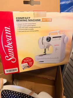 Sunbeam SB1818 Compact Sewing Machine