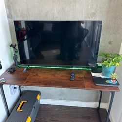 LED Computer/Gaming Desk