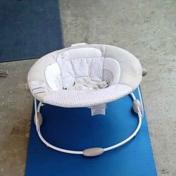Baby bouncer