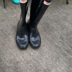 Rain Boots Size 6-7 Hunter Brand 