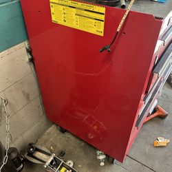 Matco 2 Bay Tool Box