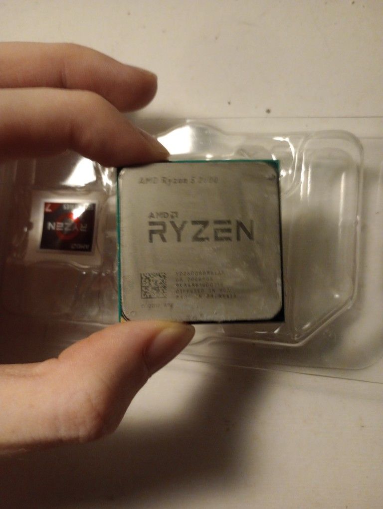 AMD Ryzen 5 2800