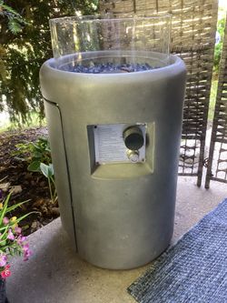 Fire Pit   (Once Used) Tank included