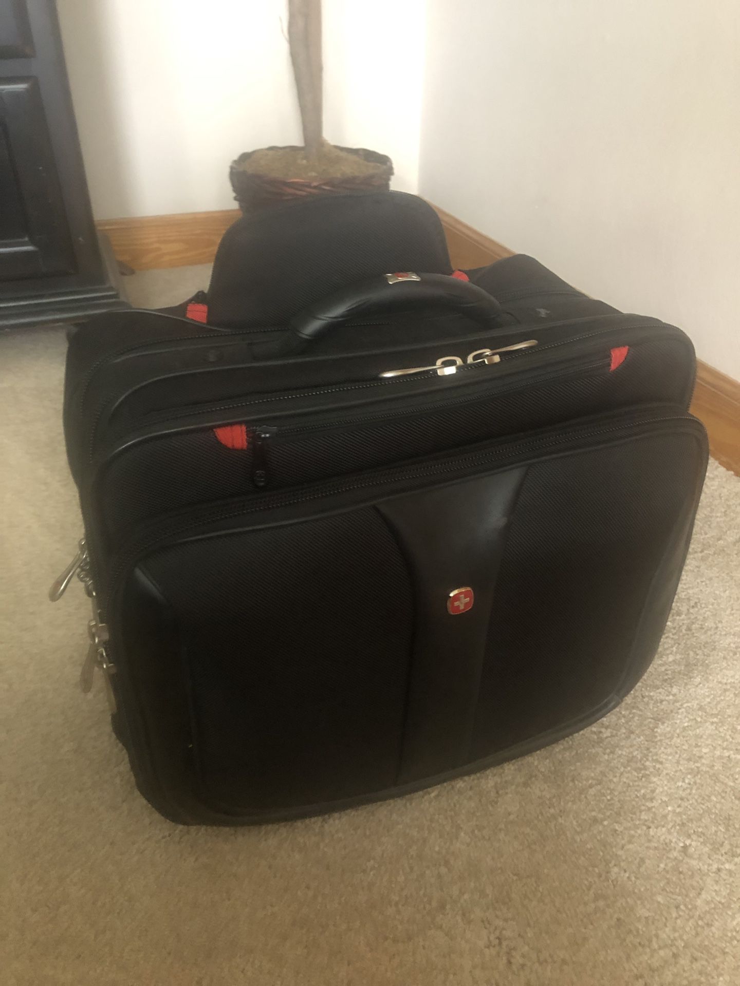 Rolling SwissGear Computer Bag/Briefcase