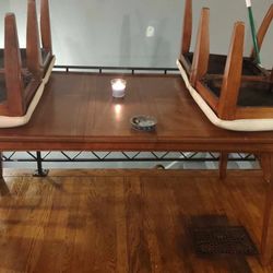 Real Hard Wood Dinning Table 