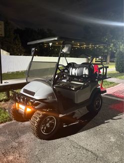 GOLF CART