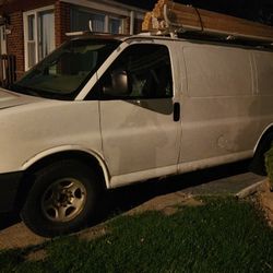 07 Chevy Express 2500