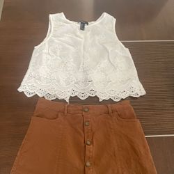 Women set: skirt size 2, top size small
