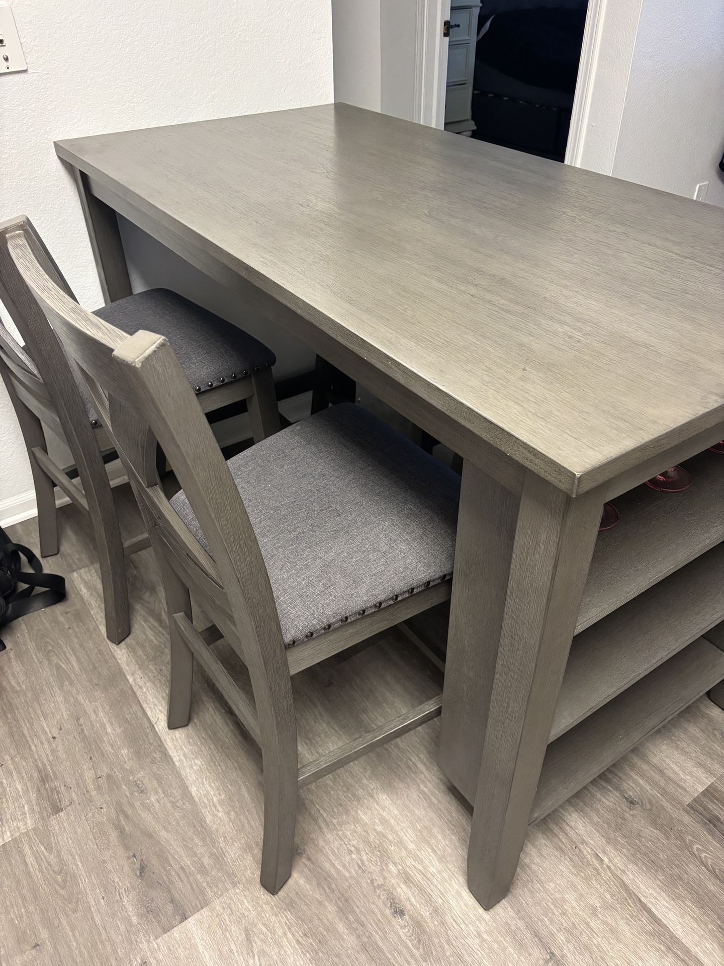 Dinning Table