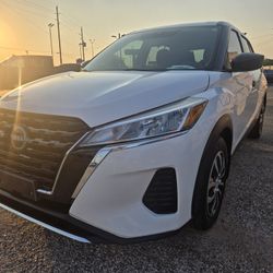 2022 Nissan Kicks From $ 1,490 Down 