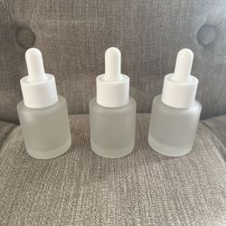 Pack Of 26 20ML frosted White Dropper Bottles (brand New)