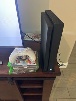 Xbox One Console Bundle w/ Controller, 6 Games & All Cables – Works Great