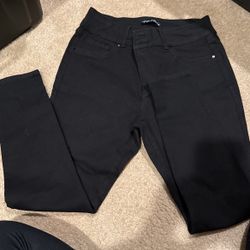 Black Skinny Jeans 