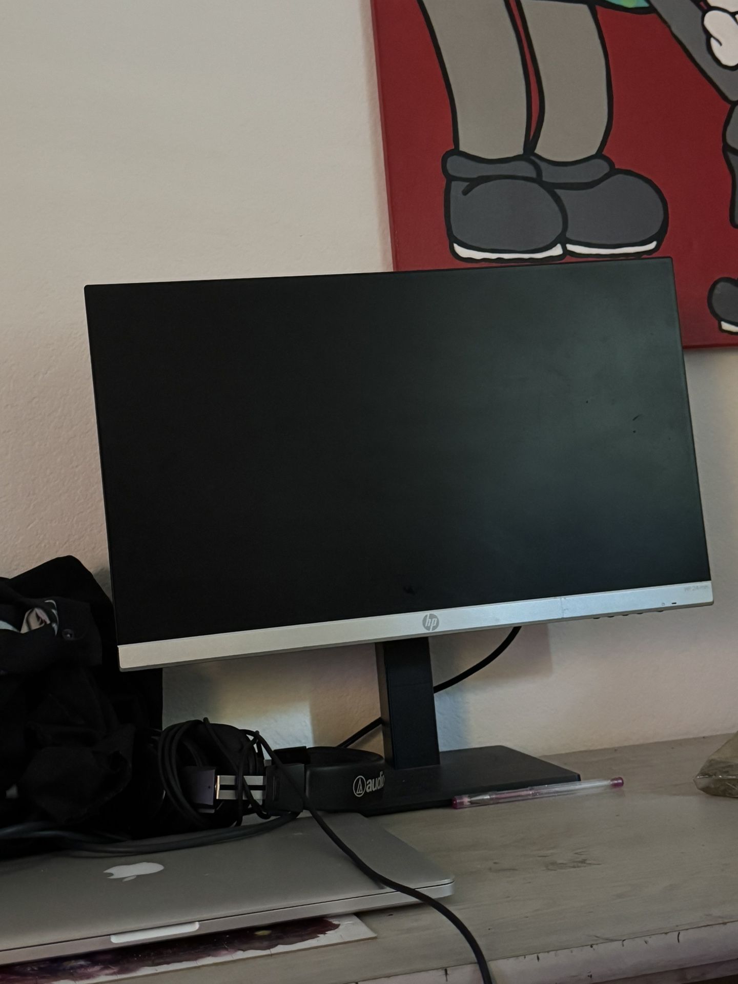 27 Inch Monitor