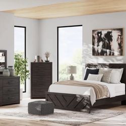 Ashely Prendonea 5 PC Queen Bedroom Set MSRP:$1299