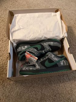 Nike sb dunk low there skateboards size 8 mens