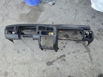 Vw mk3 dash shell and accessories