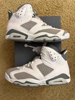Size 10.5 (Excellent condition, comes with box) - Air Jordan 6 retro cool grey