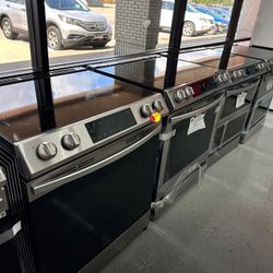 ✬✬ Brand New, Open Box- Electric Gas Stoves $499 And Up For Sale ✬✬