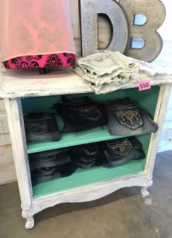 Shabby chic end table