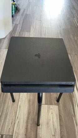 Sony PS4 console