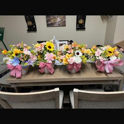 Flower bucket