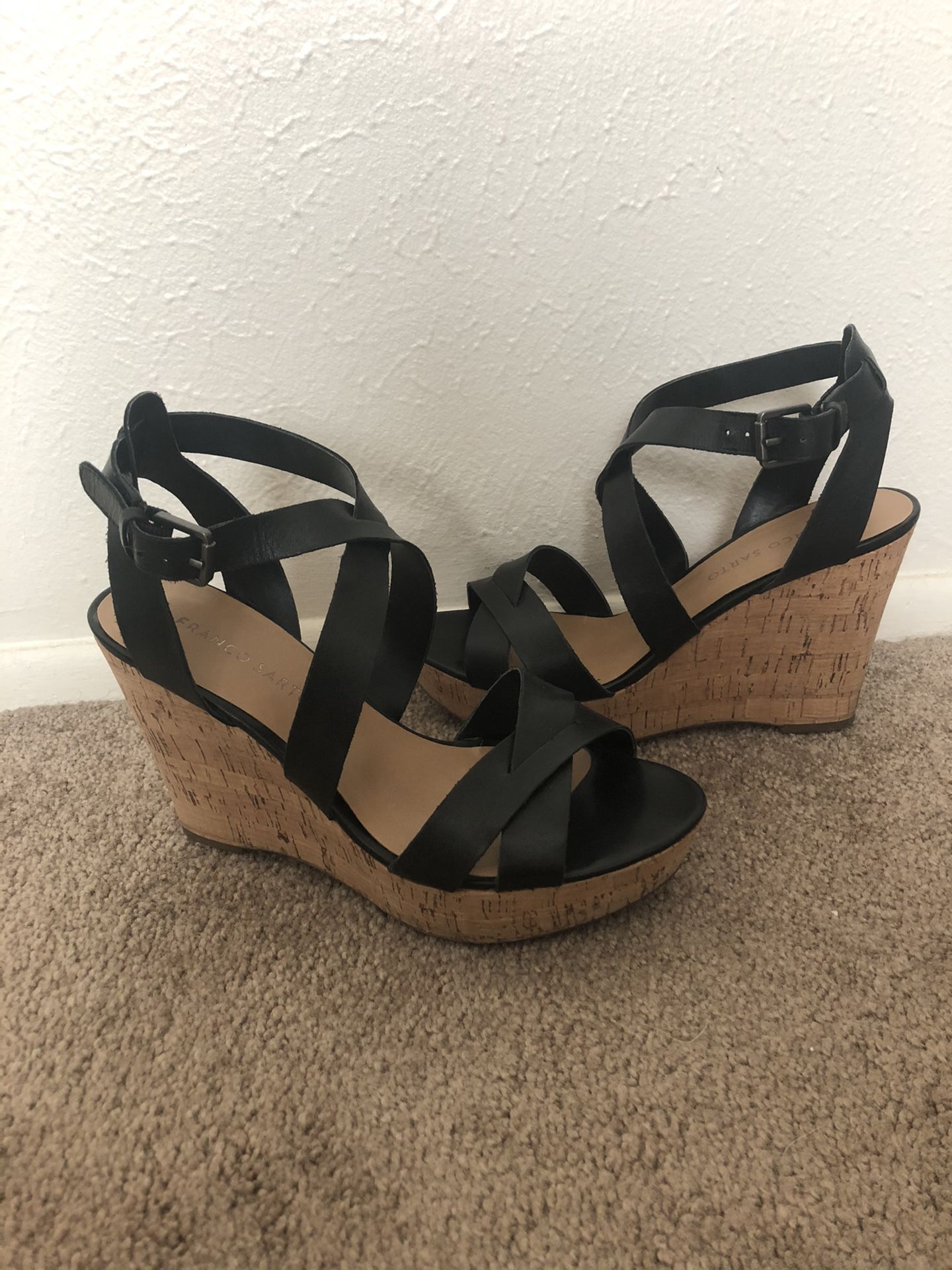 Woman’s Heels Size 8 for Sale in Santa Fe, NM - OfferUp